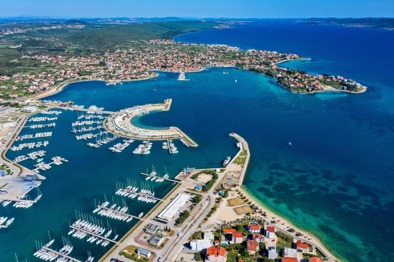 Apartments By The Sea Sukosan, Zadar - 12313 Exterior foto