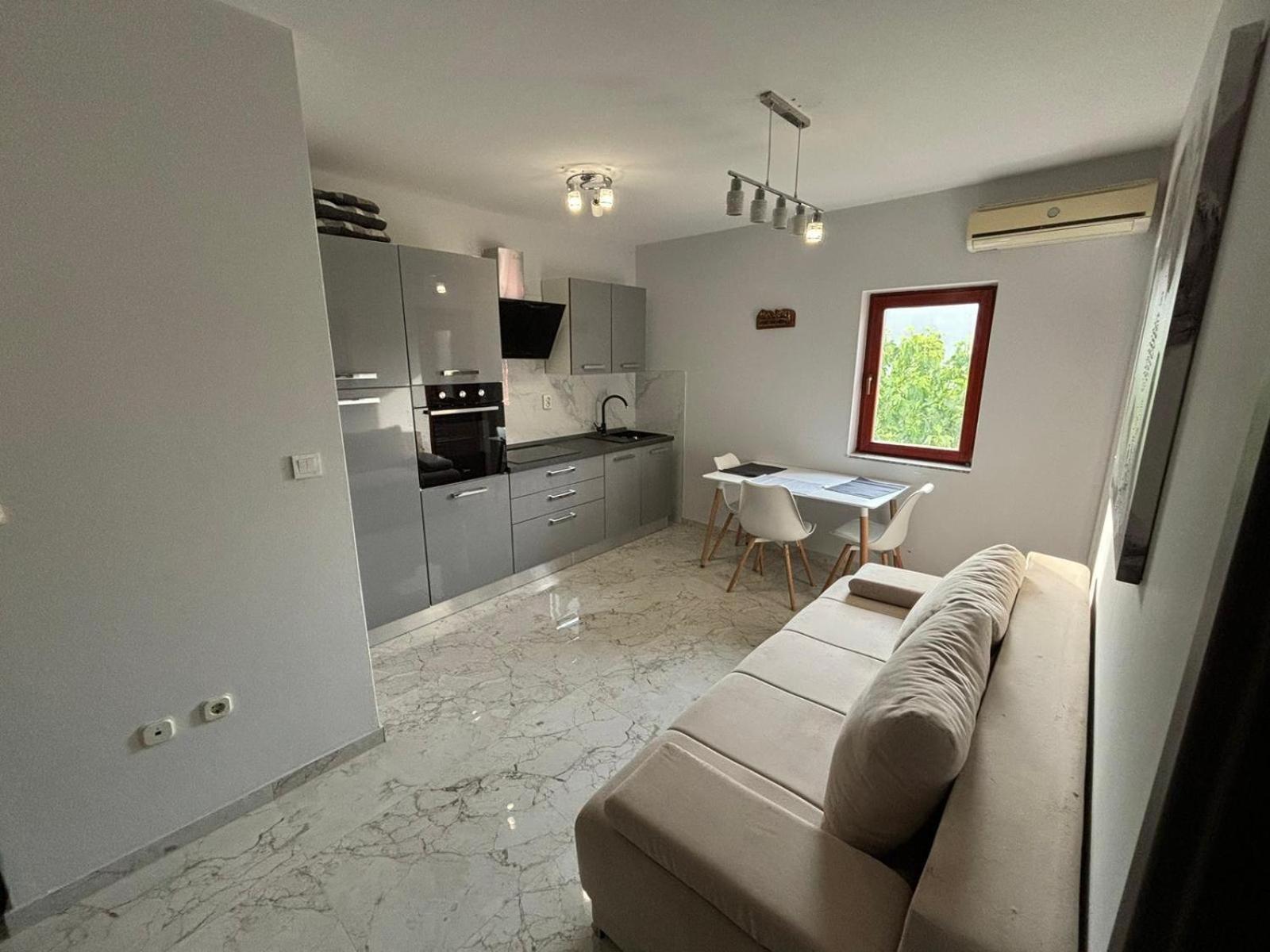 Apartments By The Sea Sukosan, Zadar - 12313 Exterior foto